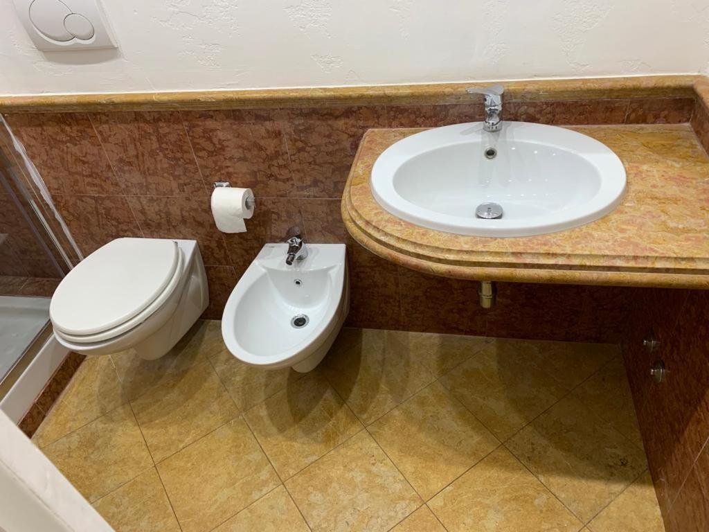 S.P.Q.R. Suite Ρώμη Εξωτερικό φωτογραφία